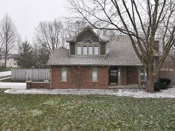 2nd image of 8839 Green Branch Ln