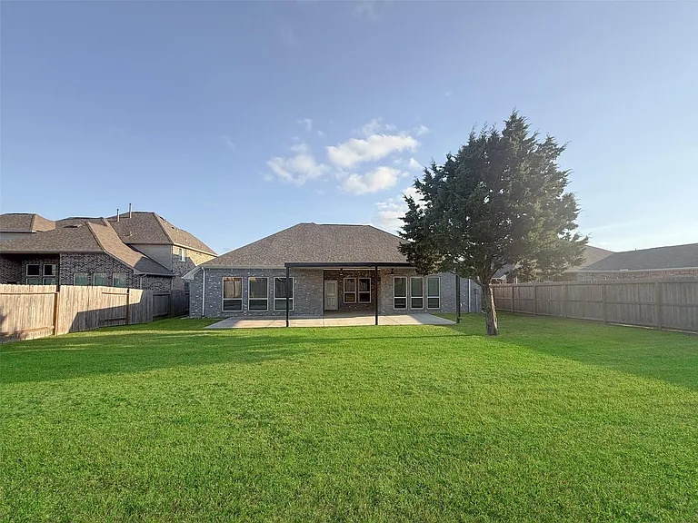 1524 N Blue Bonnet Ln — Photo 11