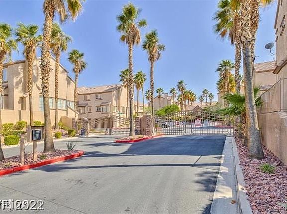 4th image of 1424 Sindelar Ct