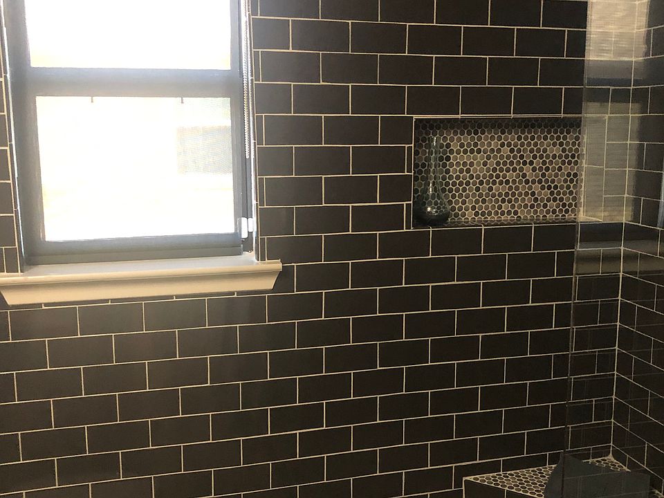 2nd bathroom