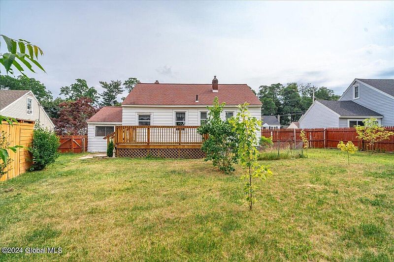 4th image of 2838 Halsey Drive