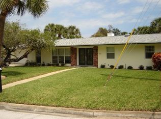 901 S Palm Ave, Indialantic, FL 32903