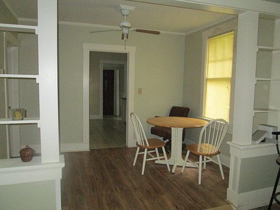 4th image of 916 National St