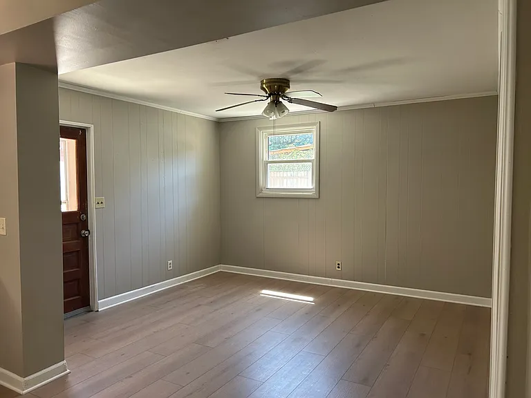 4117 Buckingham Dr — Photo 4