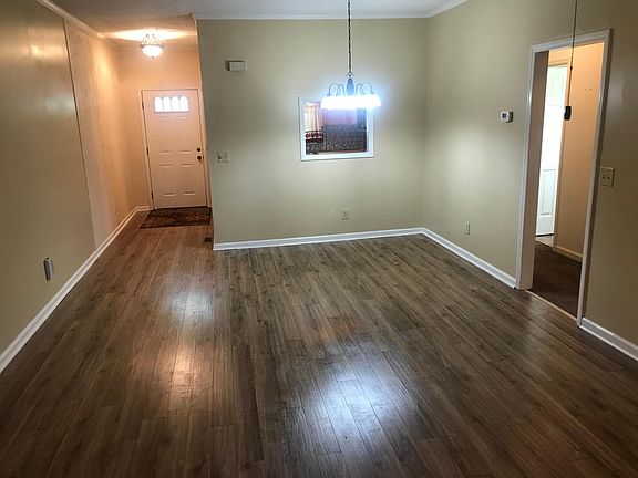 3rd image of 227 Ramsey Ct