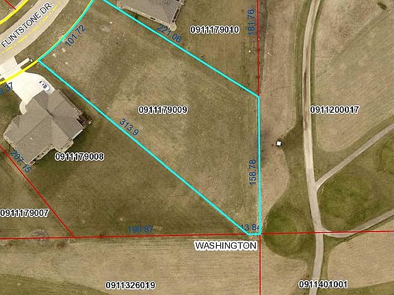 3rd image of 221 Flintstone Dr