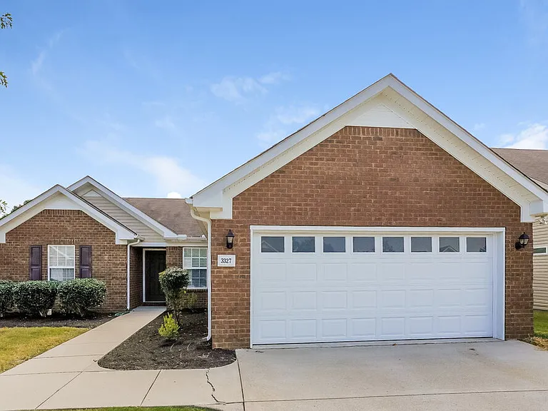 3327 Velvet Ct — Photo 1