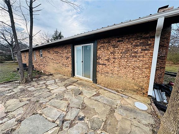 5th image of 39668 Barton Rd