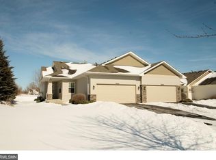 9000 Meadow Way, Victoria, MN 55386