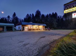 5635 Riverbanks Rd, Grants Pass, OR 97527