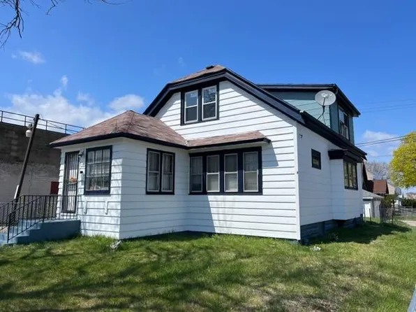2302 West Capitol DRIVE, Milwaukee, WI 53206
