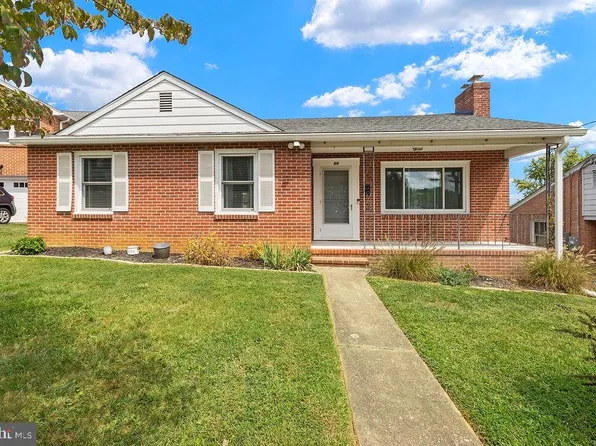 64 Chase St, Westminster, MD 21157