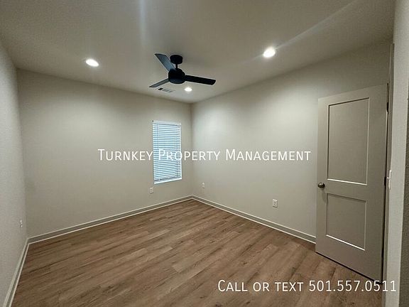 3rd image of 915 North St #1