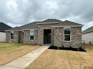 4809 W Aurora St, Fayetteville, AR 72704