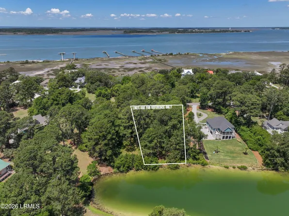 97 Front St, Saint Helena Island, SC 29920