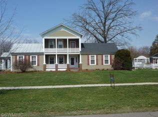 328 W Clay St, Schoolcraft, MI