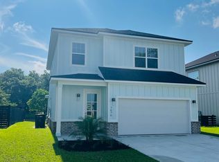 7076 Lake View Dr, Gulf Shores, AL 36542