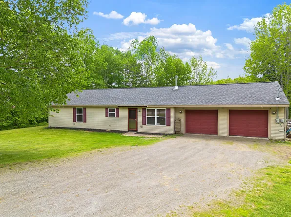 121 Dutton Road, China, ME 04358