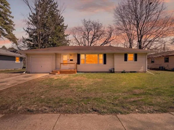 5 South Lexington Drive, Janesville, WI 53545