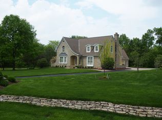 9801 Hoover Woods Rd, Galena, OH 43021