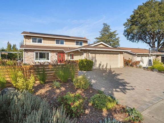 2nd image of 6915 Dartmoor Way