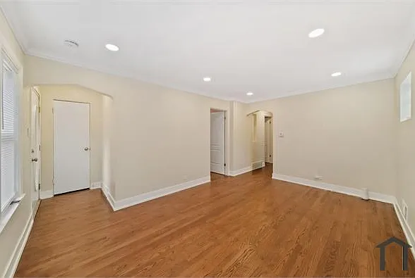 504 W 125th Pl — Photo 3