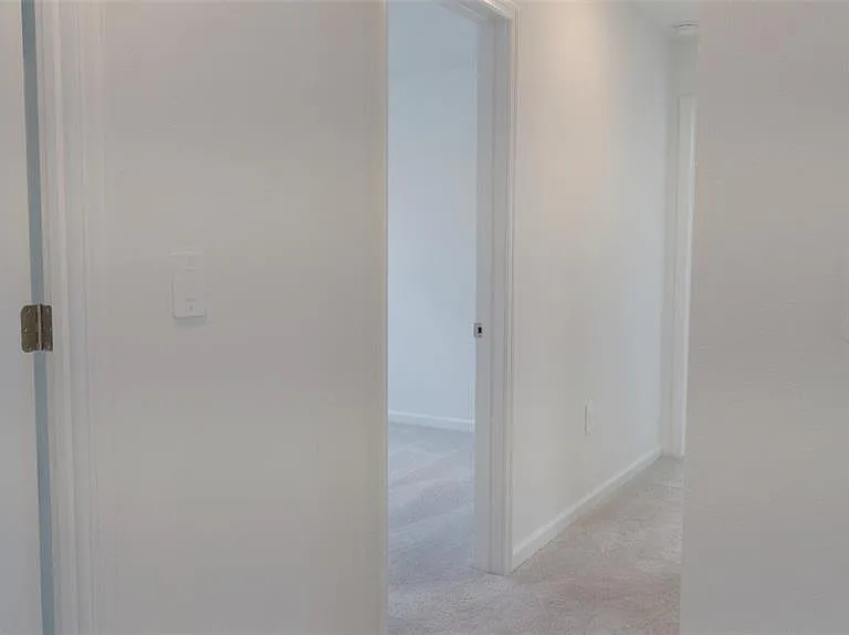 6433 Domizio Dr — Photo 15