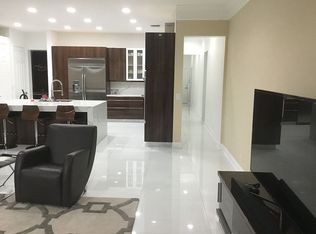 8799 Marlamoor Ln, West Palm Beach, FL 33412
