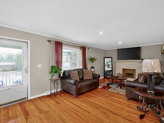 5th image of 1826 Donco Ct