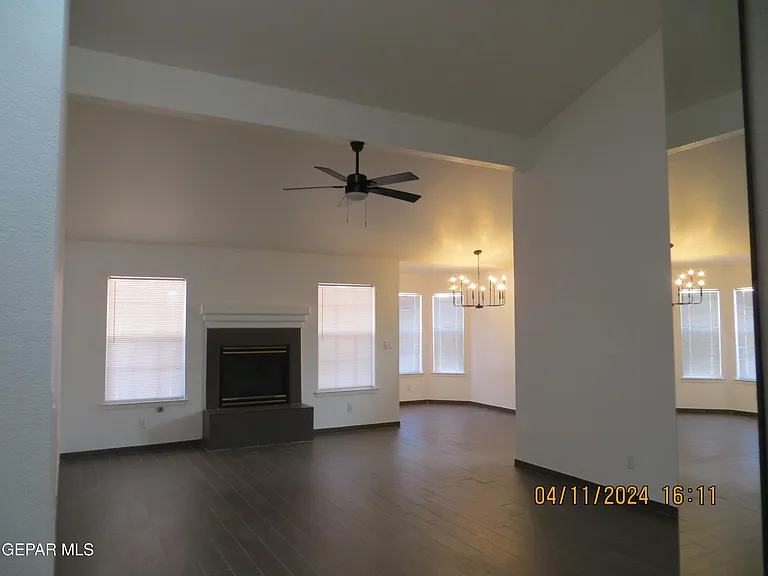 7115 Oval Rock Dr — Photo 5