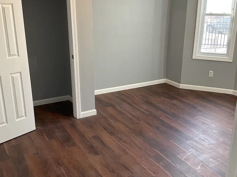 589 Winchester Ave #2 — Photo 6