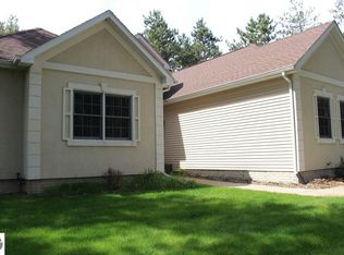 155 E Warsaw Ave, Mount Pleasant, MI 48858