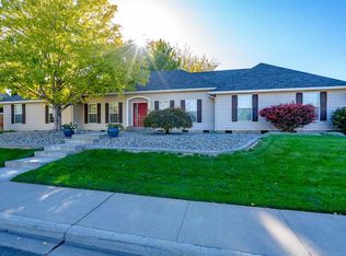 2601 Eastwood Ave, Richland, WA 99352