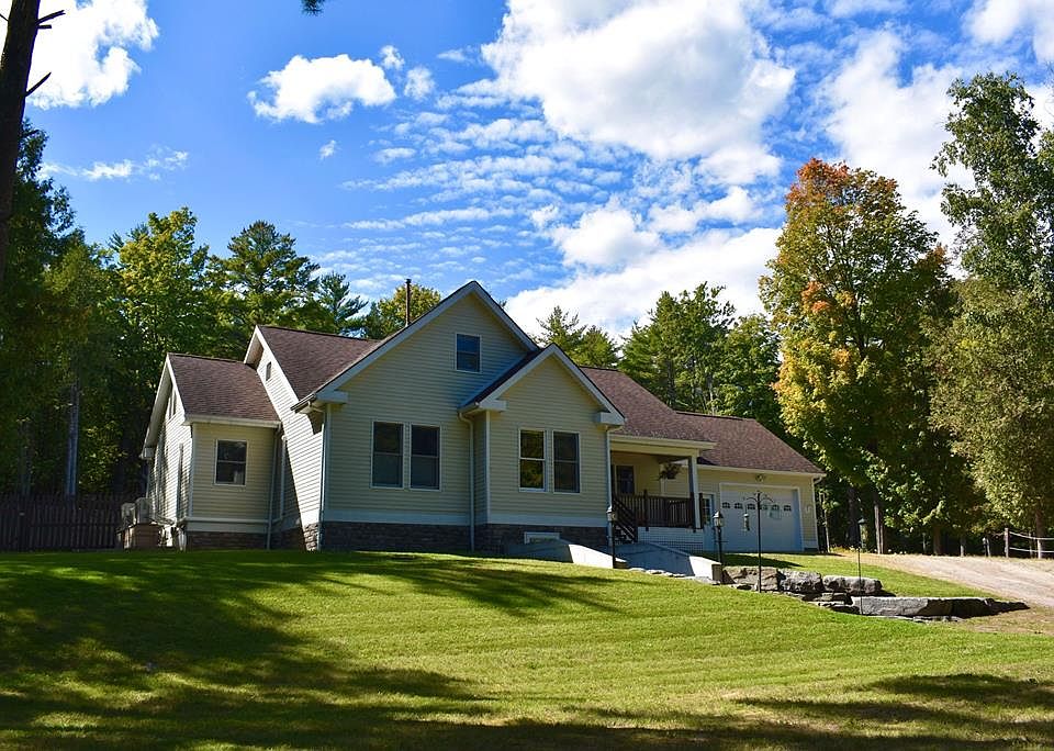 1st image of 17 Cedar Ln