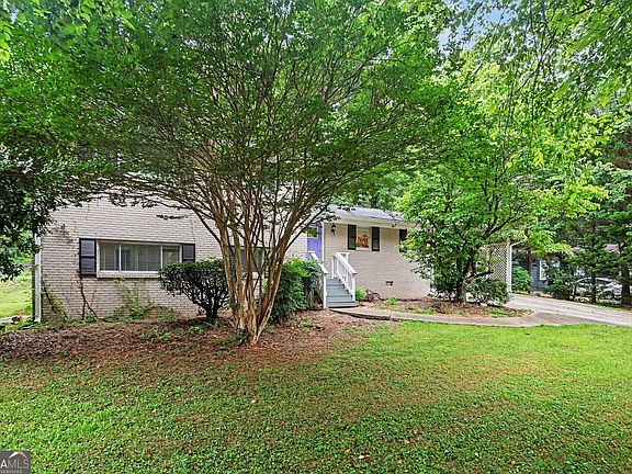 2nd image of 2761 Whisper Ct