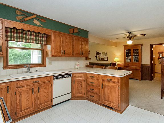 5th image of 1215 McKinley Dr