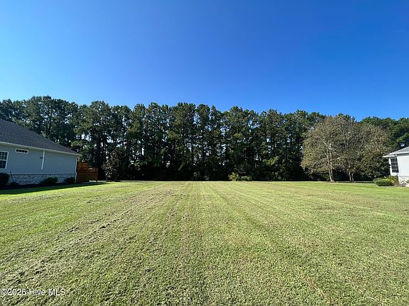 3rd image of 191 Ravennaside Dr NW Lot 203