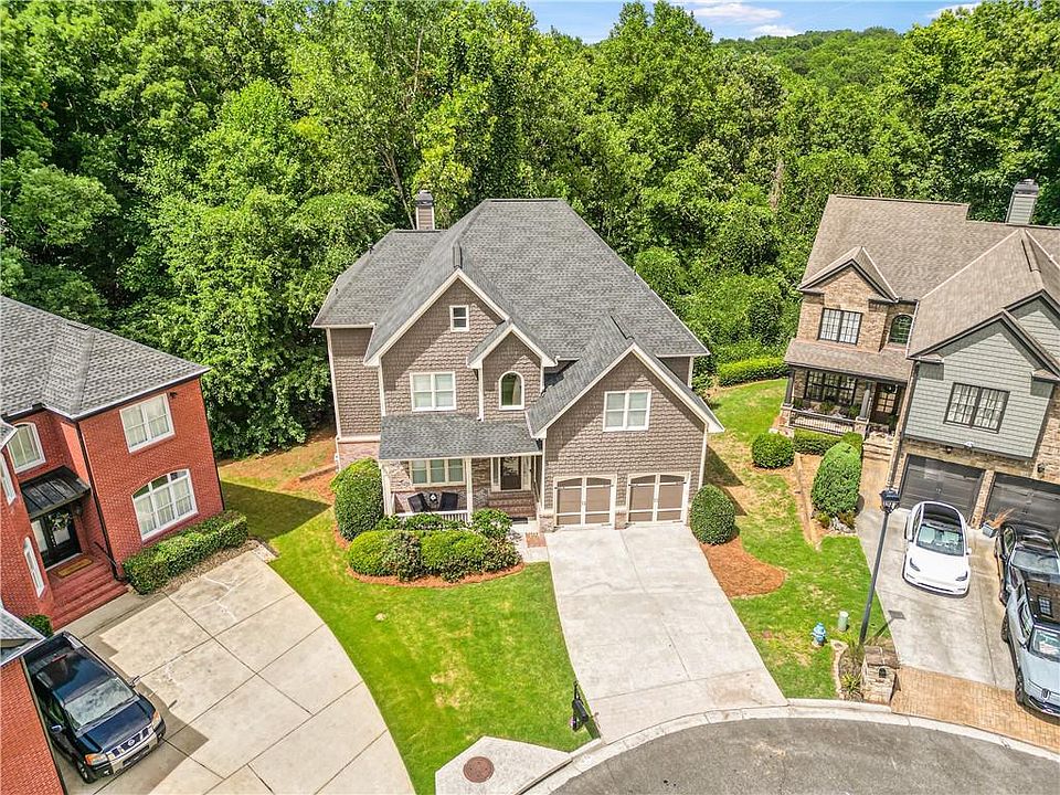 1st image of 931 Hidden Falls Ln SE