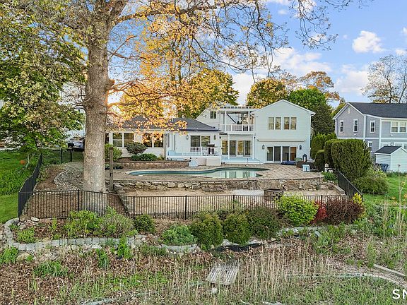 2nd image of 231 Pawson Road