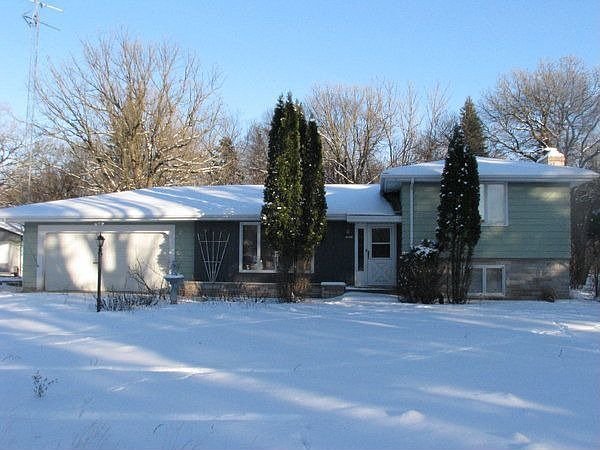 1st image of 2850 County Road 136