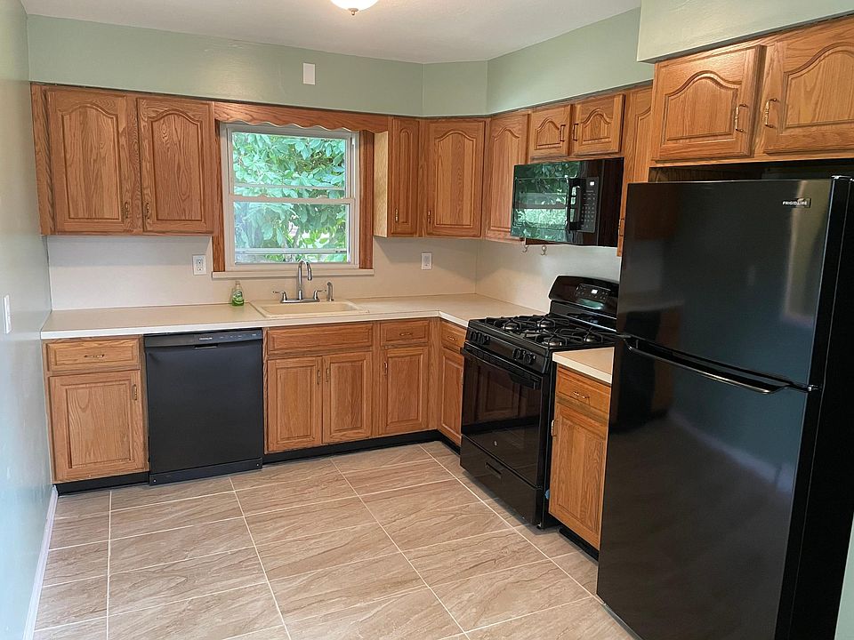 1st image of 251 Hurlbert St