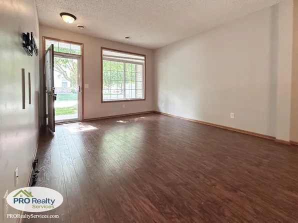 17127 Polk St NW, Elk River, MN 55330