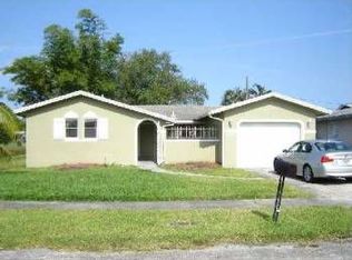 2741 N 72nd Ter, Hollywood, FL 33024