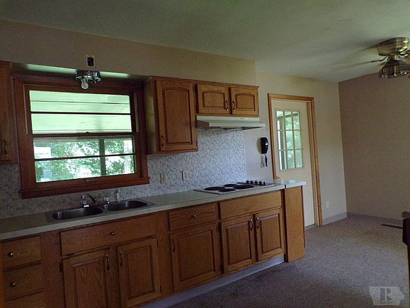 3rd image of 3041 Westwood Dr