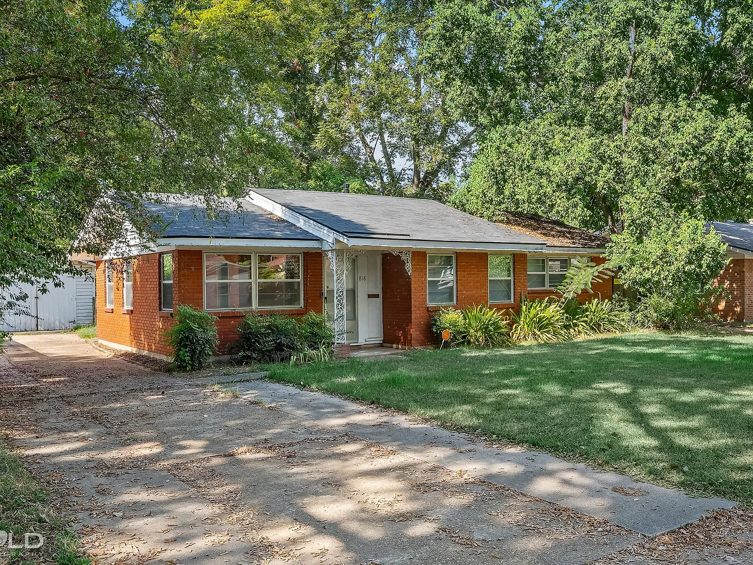3 bed, 1100 sqft, $1,350 — Photo 4