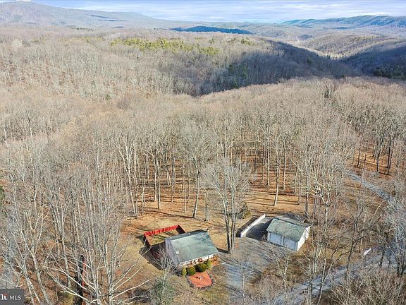 2nd image of 515 Gloyd Ln