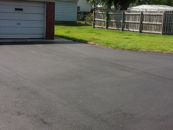2nd image of 440 N 12th Ave