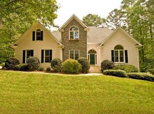 354 Shaddox Dr, New Hill, NC 27562