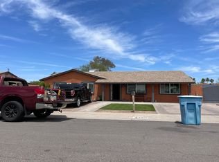 4056 E Winchcomb Dr, Phoenix, AZ 85032
