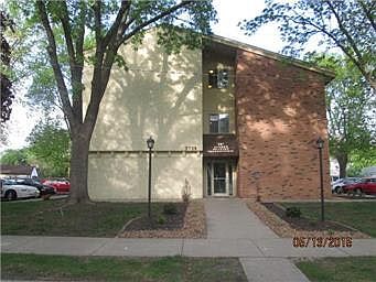 3729 Snelling Ave #206